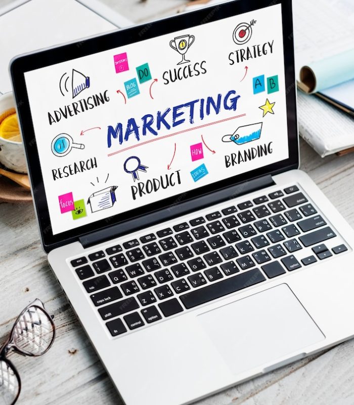 [fpdl.in]_marketing-ideas-share-research-planning-concept_53876-127431_medium